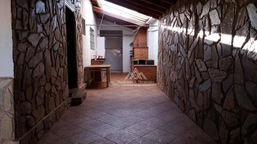 Foto 1 de Casa com 3 Quartos à venda, 165m² em Vila Tibério, Ribeirão Preto