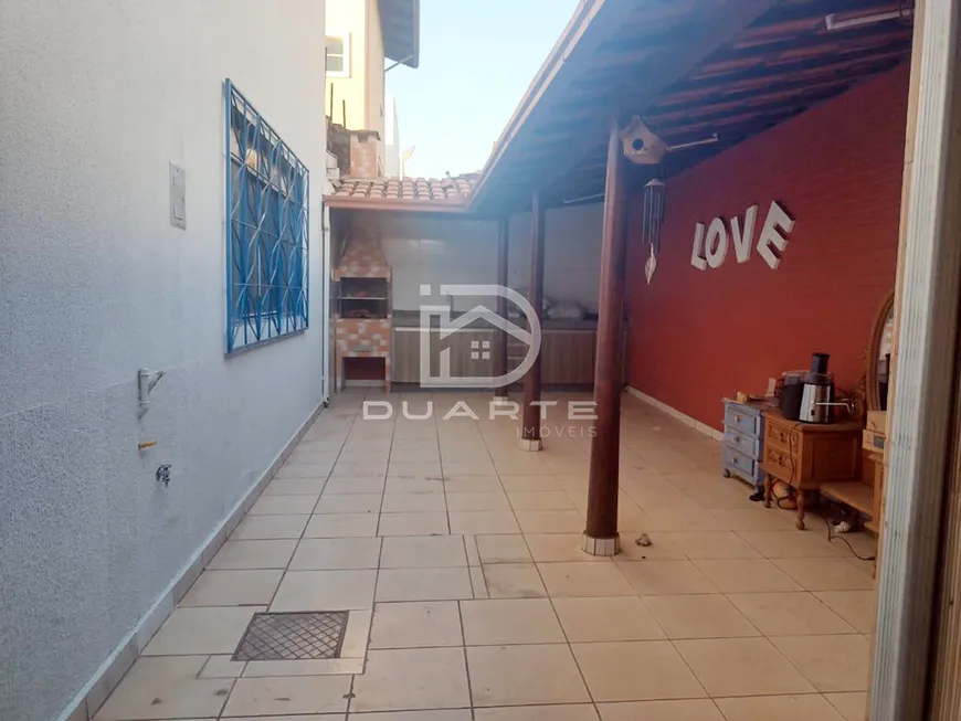 Foto 1 de Sobrado com 3 Quartos à venda, 152m² em Conjunto Eldorado, Anápolis