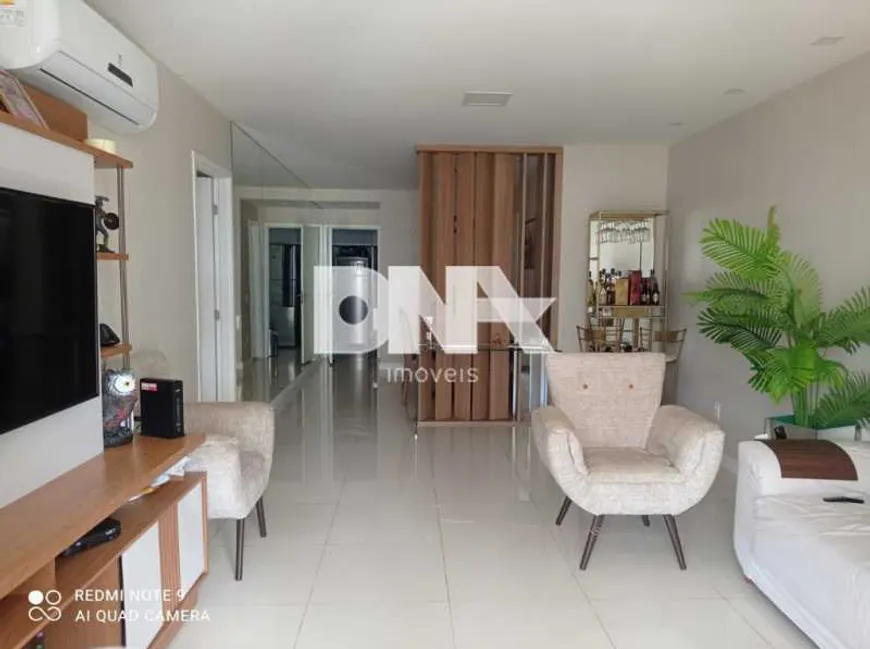 Foto 1 de Apartamento com 4 Quartos à venda, 164m² em Barra da Tijuca, Rio de Janeiro