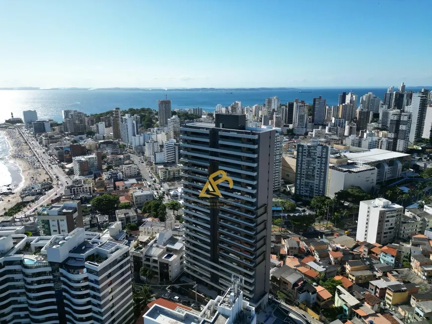 Foto 1 de Apartamento com 4 Quartos à venda, 210m² em Morro Ipiranga, Salvador