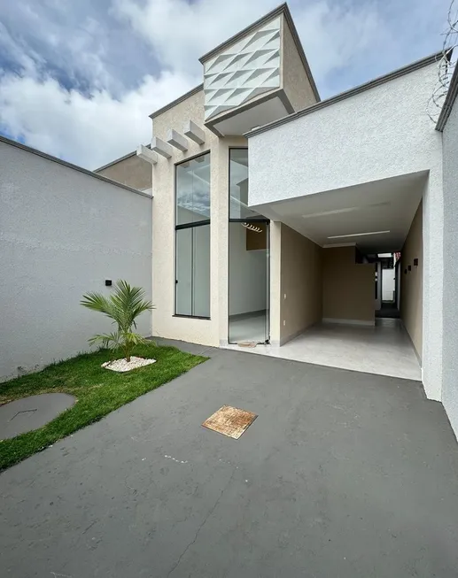 Foto 1 de Casa com 2 Quartos à venda, 150m² em SIM, Feira de Santana