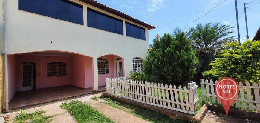 Foto 1 de Casa com 7 Quartos à venda, 220m² em Bom Jardim, Mário Campos