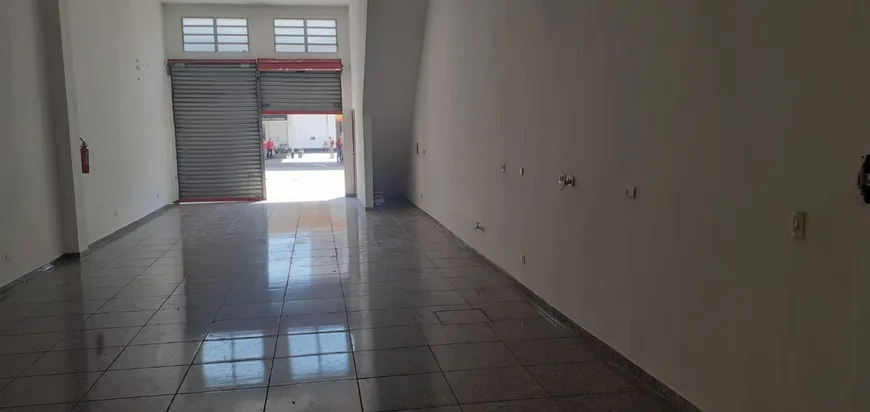 Foto 1 de Galpão/Depósito/Armazém para alugar, 121m² em Butantã, São Paulo