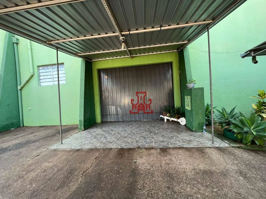 Foto 1 de Galpão/Depósito/Armazém à venda, 900m² em Jardim Acapulco, Londrina