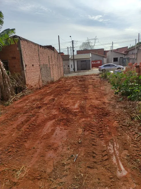 Foto 1 de Lote/Terreno com 1 Quarto à venda, 125m² em Pousada da Esperança II, Bauru