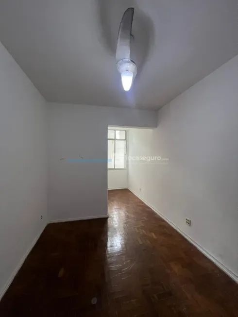 Foto 1 de Apartamento com 1 Quarto para alugar, 38m² em Copacabana, Rio de Janeiro