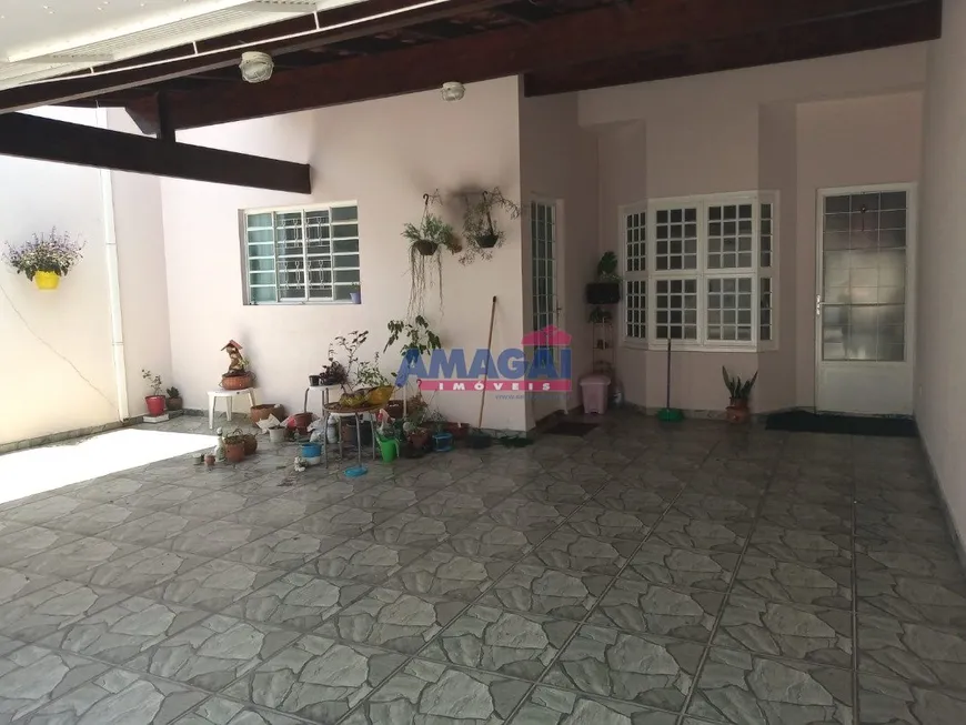 Foto 1 de Casa com 3 Quartos à venda, 139m² em Jardim Altos de Santana II, Jacareí