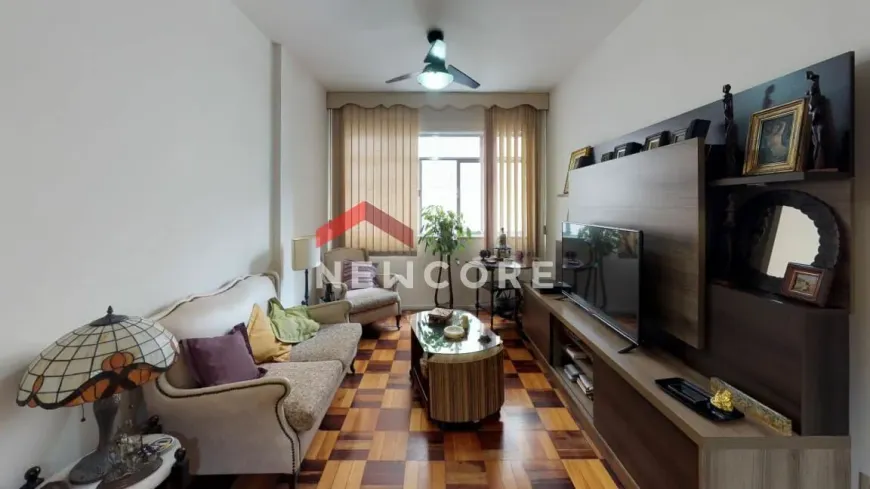 Foto 1 de Apartamento com 3 Quartos à venda, 85m² em Botafogo, Rio de Janeiro