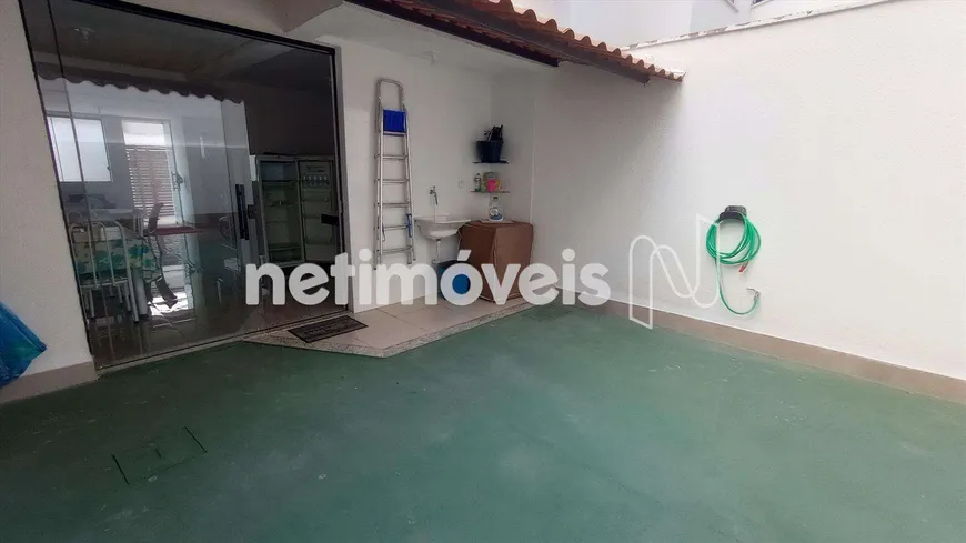 Foto 1 de Casa com 3 Quartos à venda, 149m² em Santa Rosa, Belo Horizonte