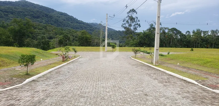 Foto 1 de Lote/Terreno à venda, 528m² em Itoupavazinha, Blumenau