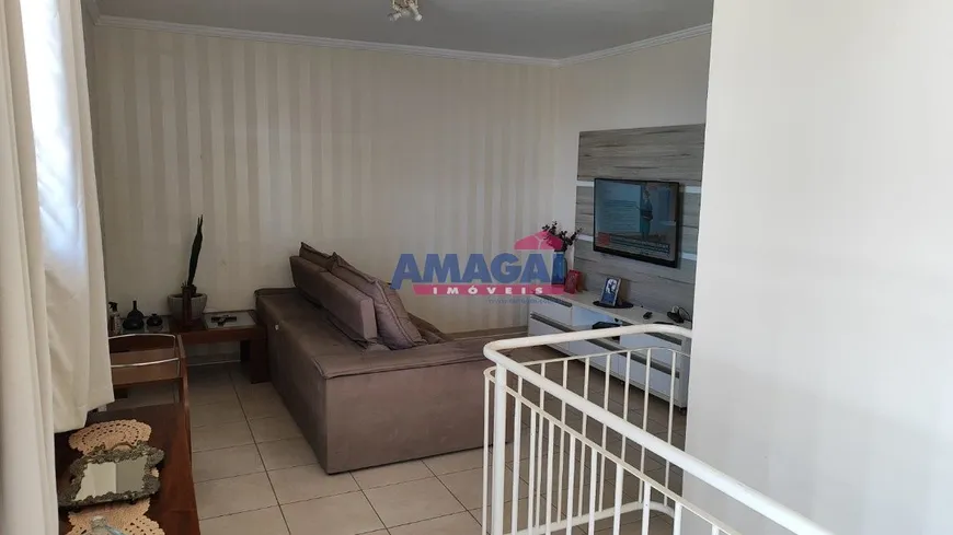 Foto 1 de Apartamento com 3 Quartos à venda, 110m² em Jardim Califórnia, Jacareí