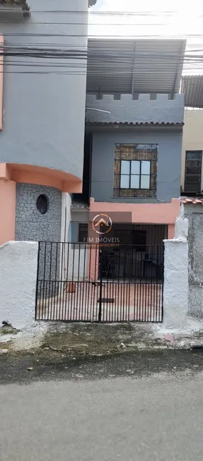 Foto 1 de Casa com 6 Quartos à venda, 260m² em Cubango, Niterói