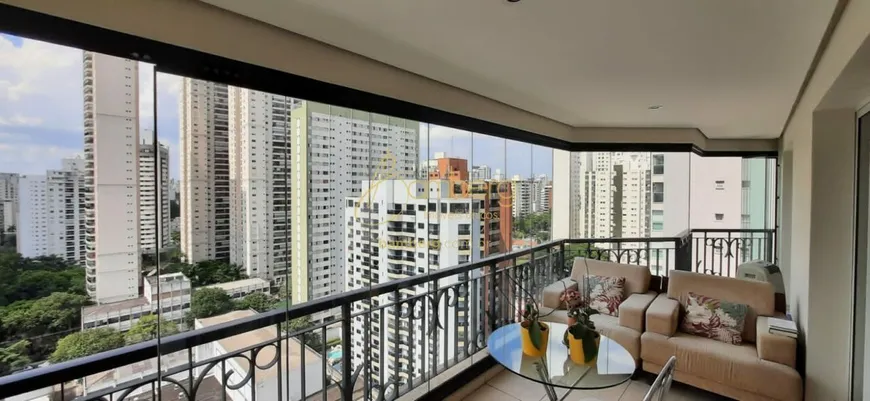 Foto 1 de Apartamento com 4 Quartos à venda, 172m² em Brooklin, São Paulo