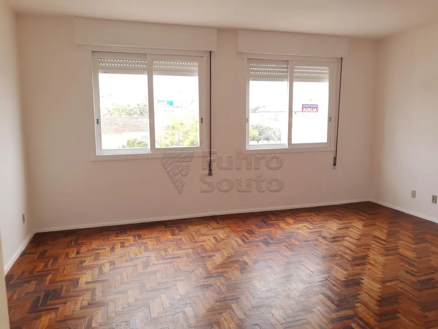 Foto 1 de Apartamento com 2 Quartos à venda, 61m² em Centro, Pelotas