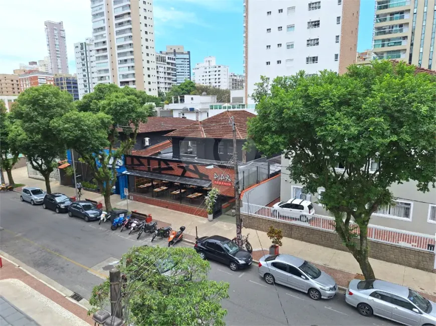 Foto 1 de Apartamento com 3 Quartos para alugar, 112m² em Gonzaga, Santos