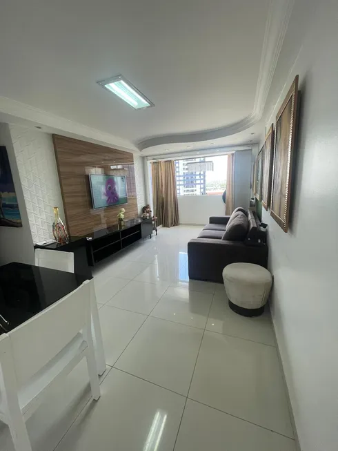 Foto 1 de Apartamento com 2 Quartos à venda, 65m² em Boa Viagem, Recife