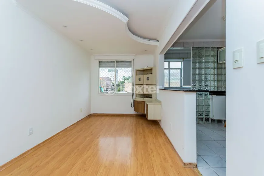 Foto 1 de Apartamento com 2 Quartos à venda, 58m² em Jardim Lindóia, Porto Alegre