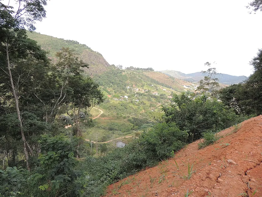 Foto 1 de Lote/Terreno à venda, 1569m² em Novo Horizonte, Juiz de Fora