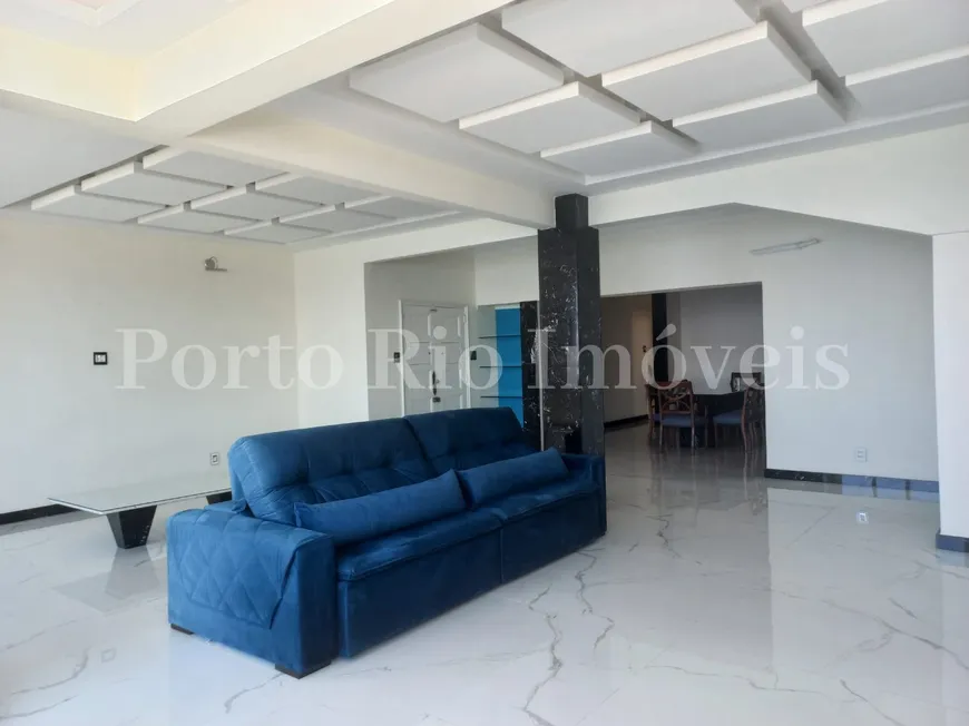 Foto 1 de Apartamento com 3 Quartos para alugar, 190m² em Copacabana, Rio de Janeiro