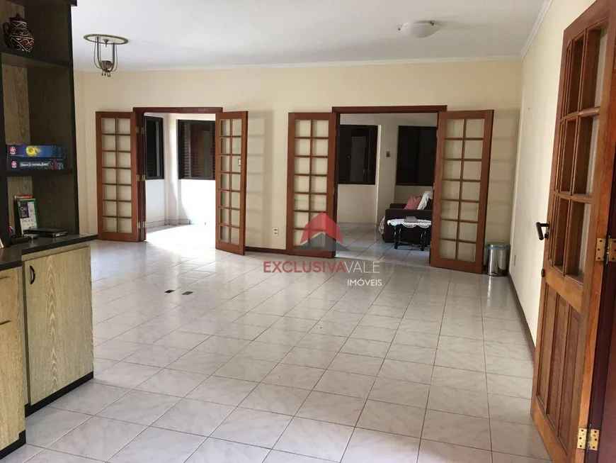 Foto 1 de Casa com 4 Quartos à venda, 1089m² em Jardim Souto, São José dos Campos