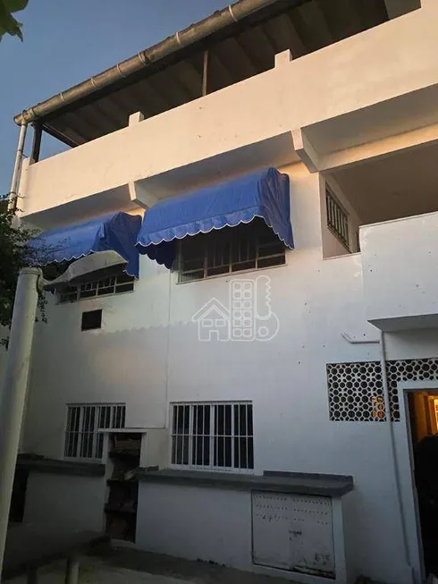 Foto 1 de Casa com 4 Quartos à venda, 286m² em Nova Cidade, São Gonçalo