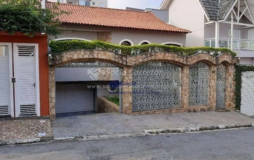 Foto 1 de Sobrado com 3 Quartos à venda, 398m² em Vila Galvão, Guarulhos