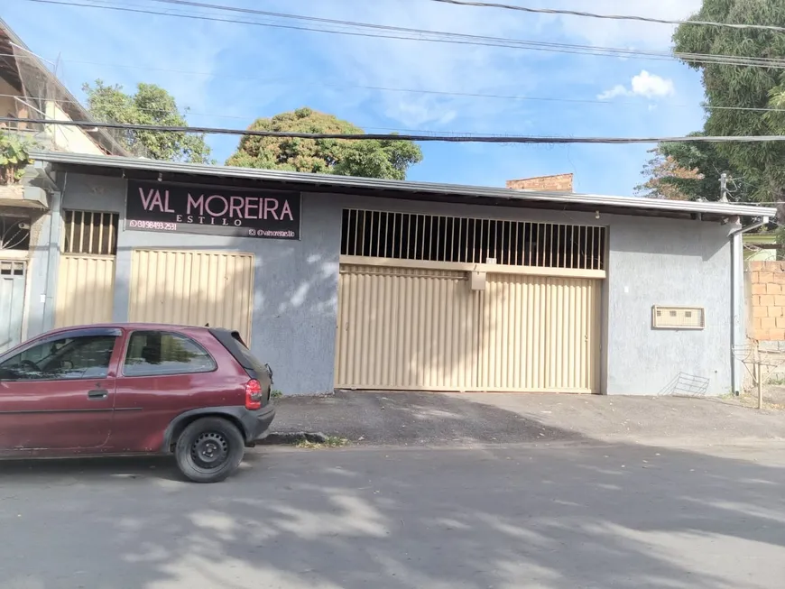 Foto 1 de Casa com 4 Quartos à venda, 220m² em Céu Azul, Belo Horizonte