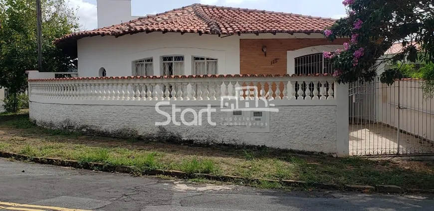 Foto 1 de Casa com 3 Quartos para venda ou aluguel, 214m² em Jardim Nossa Senhora Auxiliadora, Campinas