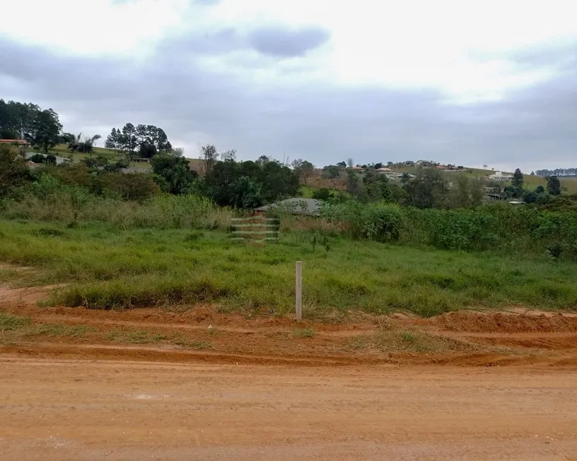 Foto 1 de Fazenda/Sítio com 40 Quartos à venda, 600m² em Guamirim, Caçapava