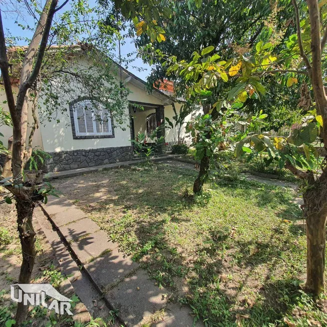 Foto 1 de Casa com 5 Quartos à venda, 340m² em Vila Santa Cecília, Volta Redonda