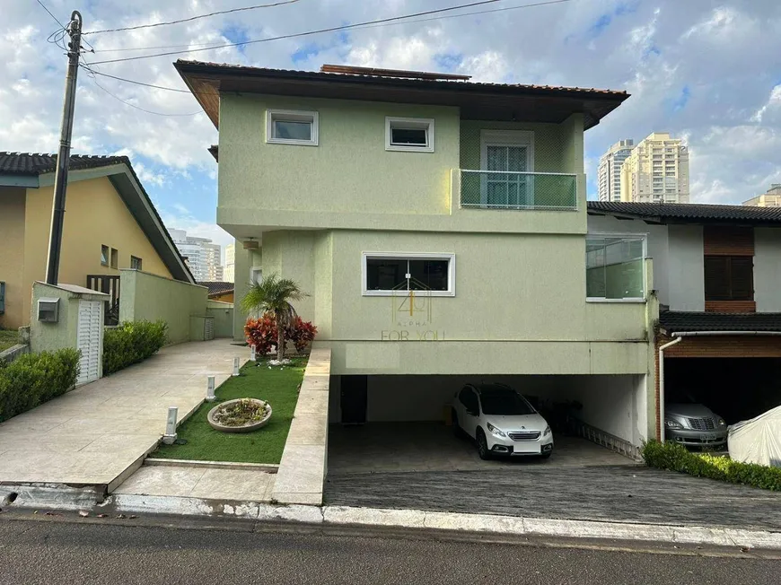 Foto 1 de Casa de Condomínio com 4 Quartos à venda, 309m² em Alphaville, Santana de Parnaíba