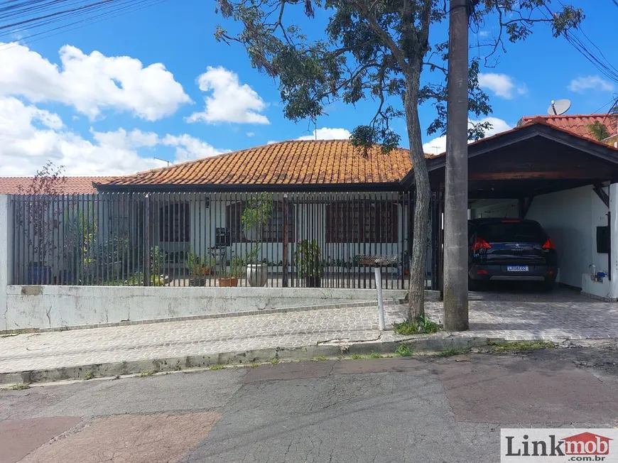 Foto 1 de Casa com 4 Quartos à venda, 158m² em Alto Boqueirão, Curitiba