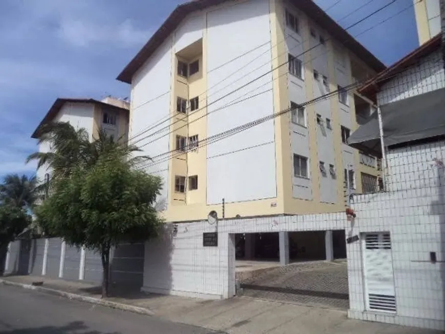 Foto 1 de Apartamento com 1 Quarto à venda, 88m² em Vila União, Fortaleza