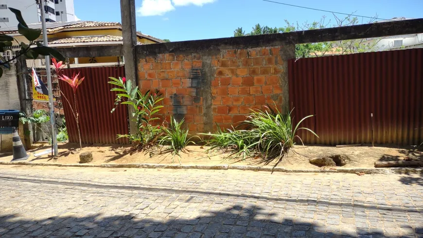 Foto 1 de Lote/Terreno com 1 Quarto à venda, 422m² em Saboeiro, Salvador