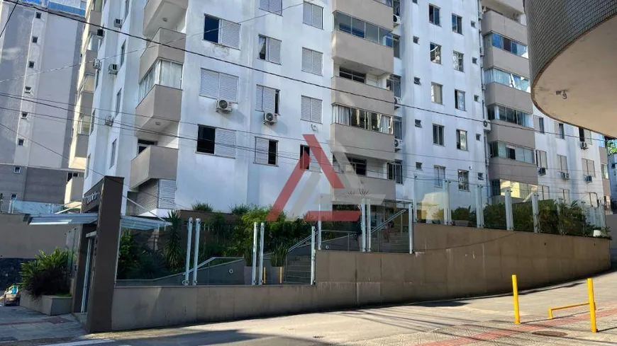 Foto 1 de Apartamento com 4 Quartos à venda, 154m² em Agronômica, Florianópolis