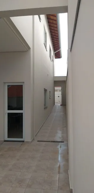 Foto 1 de Sobrado com 3 Quartos à venda, 116m² em Jardim Europa, Jaguariúna