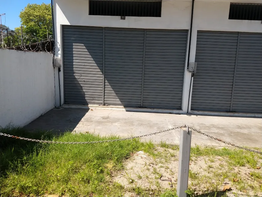 Foto 1 de Ponto Comercial para alugar, 31m² em Campo Grande, Rio de Janeiro