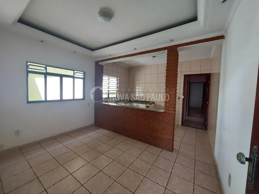 Foto 1 de Casa com 2 Quartos para alugar, 60m² em Taboão, Diadema