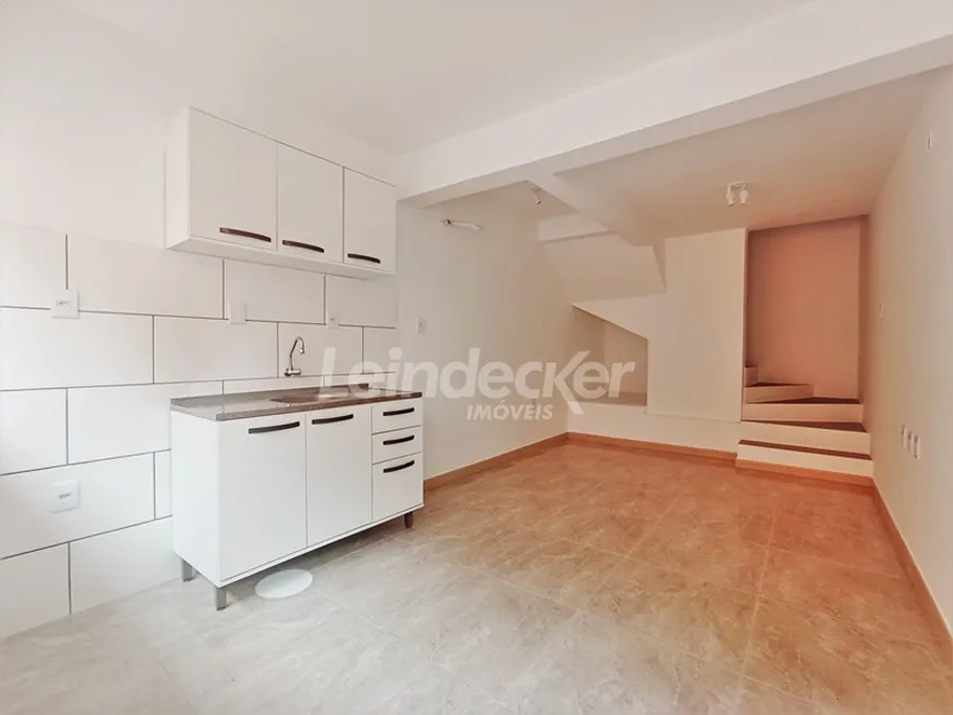 Foto 1 de Casa de Condomínio com 1 Quarto para alugar, 47m² em Santa Tereza, Porto Alegre
