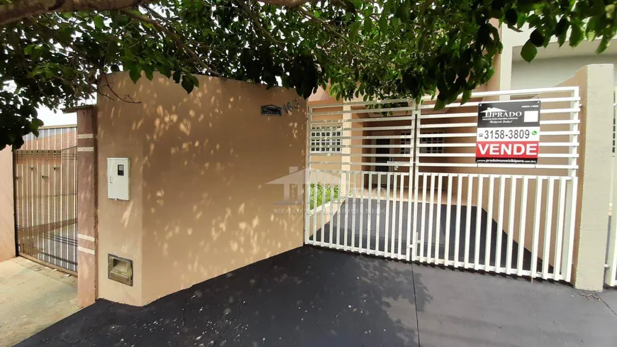 Foto 1 de Casa com 2 Quartos à venda, 76m² em Vila Romana, Ibiporã