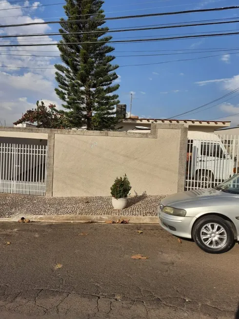 Foto 1 de Casa com 3 Quartos à venda, 142m² em Vila Dainese, Americana