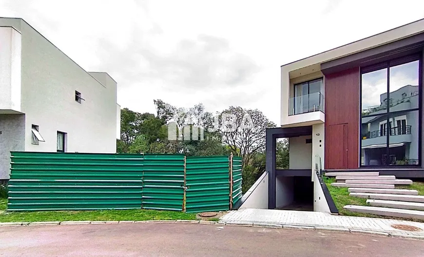 Foto 1 de Lote/Terreno à venda, 389m² em Campo Comprido, Curitiba