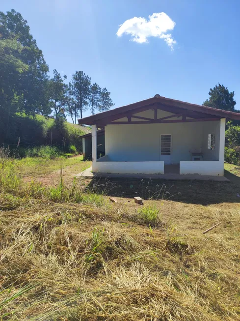 Foto 1 de Fazenda/Sítio com 2 Quartos à venda, 800m² em Jardim Colonial, Atibaia