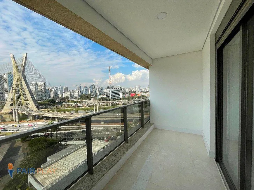 Foto 1 de Apartamento com 4 Quartos à venda, 252m² em Cidade Jardim, São Paulo