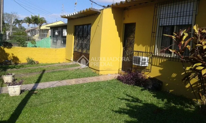 Foto 1 de Casa com 3 Quartos à venda, 54m² em Rubem Berta, Porto Alegre