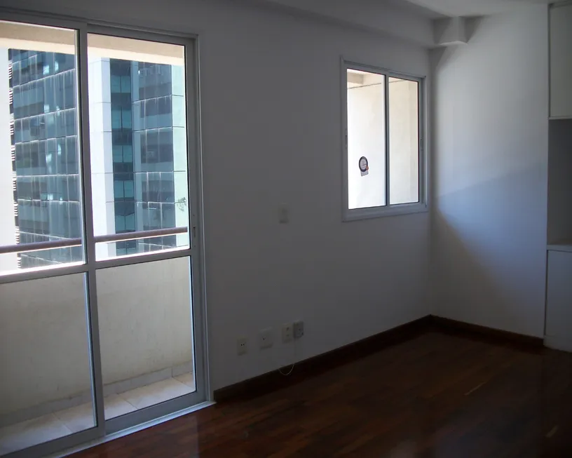 Foto 1 de Apartamento com 2 Quartos para alugar, 58m² em Consolação, São Paulo