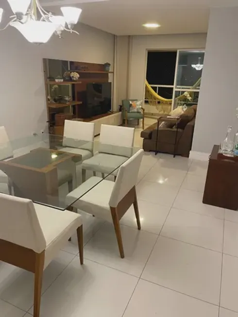 Foto 1 de Apartamento com 3 Quartos para alugar, 130m² em Centro, Campos dos Goytacazes