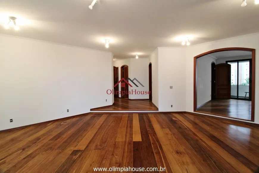 Foto 1 de Apartamento com 4 Quartos à venda, 251m² em Campo Belo, São Paulo