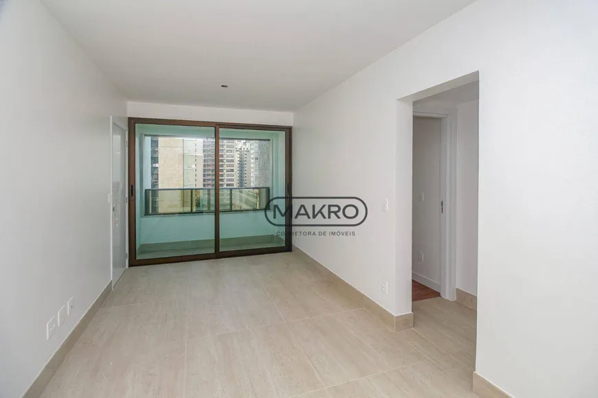 Foto 1 de Apartamento com 3 Quartos à venda, 74m² em Lourdes, Belo Horizonte