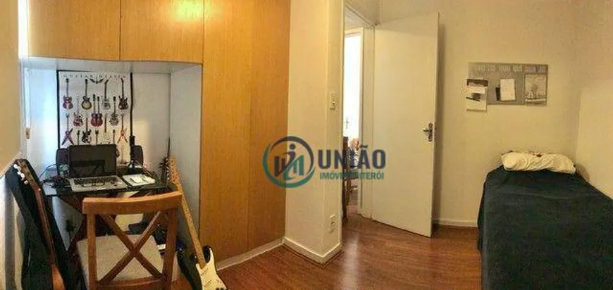 Foto 1 de Apartamento com 2 Quartos à venda, 50m² em Barreto, Niterói